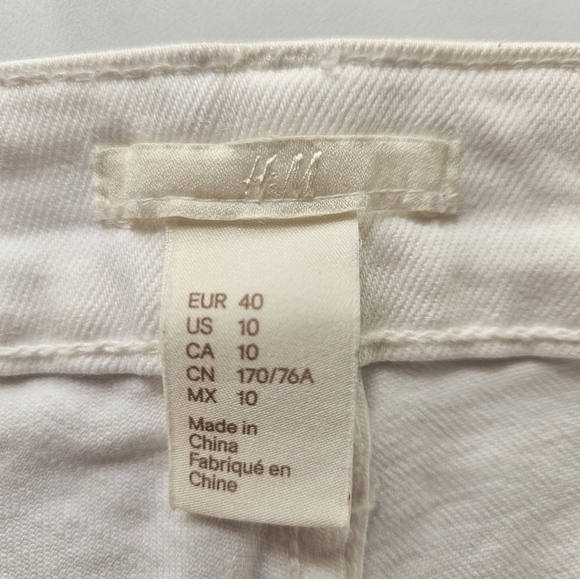 H&M White Cropped Jeans | SZ 10 - Picture 9 of 9